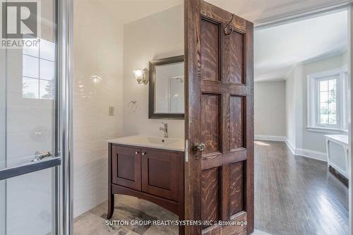 13284 Bathurst Street, King, ON - Indoor Photo Showing Bathroom