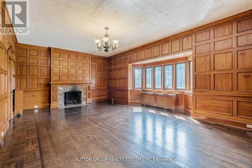 13284 Bathurst Street, King, ON - Indoor With Fireplace