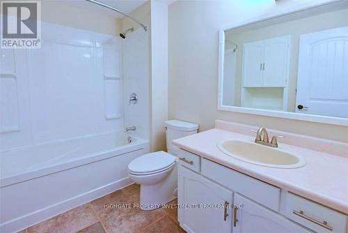 221 Sheffield Street, Newmarket, ON - Indoor Photo Showing Bathroom