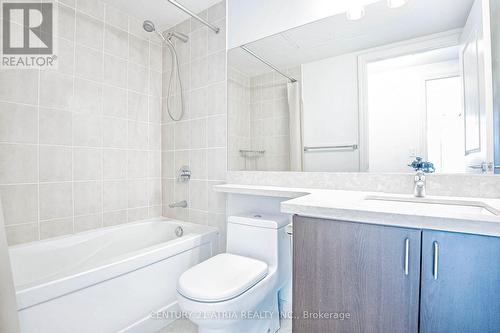 402 - 131 Upper Duke Crescent, Markham, ON - Indoor Photo Showing Bathroom