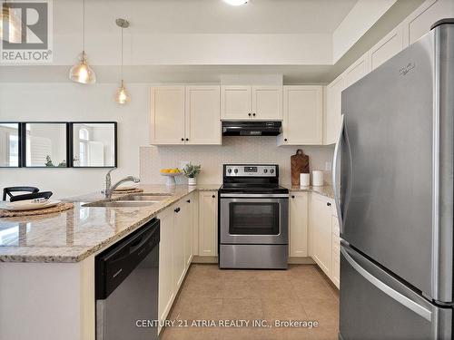 28 - 39 Drewry Avenue, Toronto, ON - Indoor Photo Showing Kitchen With Double Sink