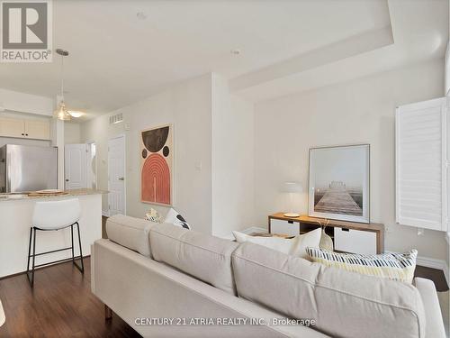 28 - 39 Drewry Avenue, Toronto, ON - Indoor Photo Showing Kitchen