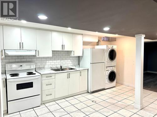 Bsmt - 390 Wendron Crescent, Mississauga, ON - Indoor Photo Showing Kitchen With Double Sink