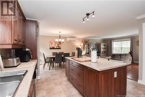 193 Des Saules Street, Shippagan, NB - Indoor Photo Showing Kitchen