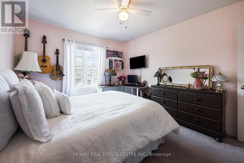 14 Samantha Crescent, Brampton, ON - Indoor Photo Showing Bedroom