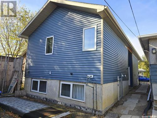 955 Montague Street, Regina, SK - Outdoor With Exterior