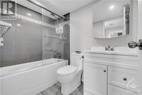 1380 Prince Of Wales Drive Unit#1402, Ottawa, ON - Indoor Photo Showing Bathroom