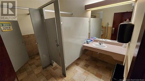 127-165 St-Francois Street, Edmundston, NB - Indoor Photo Showing Bathroom