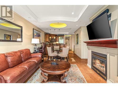 1288 Water Street Unit# 465 (B6), Kelowna, BC - Indoor Photo Showing Living Room With Fireplace