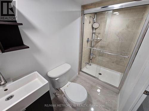 1595 Otonabee Drive, Pickering, ON - Indoor Photo Showing Bathroom