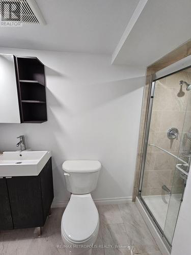 1595 Otonabee Drive, Pickering, ON - Indoor Photo Showing Bathroom