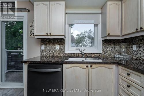 1916 Edenwood Drive, Oshawa, ON - Indoor Photo Showing Kitchen With Double Sink