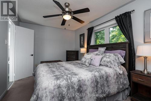 1916 Edenwood Drive, Oshawa, ON - Indoor Photo Showing Bedroom