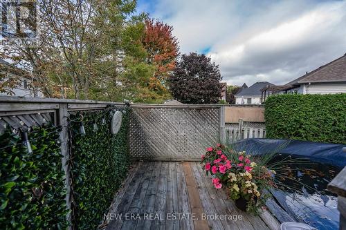 1916 Edenwood Drive, Oshawa, ON - Outdoor