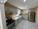 6 Frost Trail, Barrie, ON  - Indoor Photo Showing Kitchen 