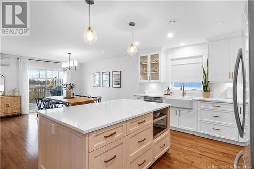 31 Lorilynn Crescent, Fredericton, NB - Indoor Photo Showing Kitchen With Upgraded Kitchen