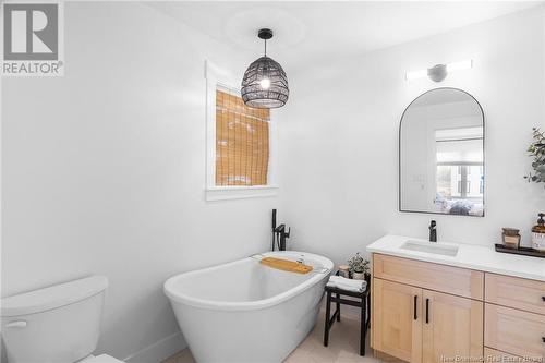 31 Lorilynn Crescent, Fredericton, NB - Indoor Photo Showing Bathroom