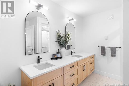 31 Lorilynn Crescent, Fredericton, NB - Indoor Photo Showing Bathroom