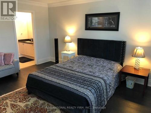 4205 Sarazen Drive, Burlington, ON - Indoor Photo Showing Bedroom