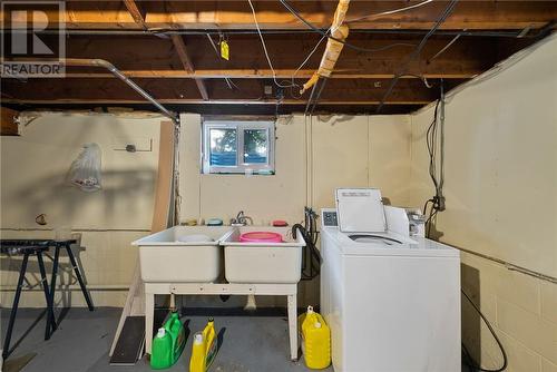 1157-1159 Paquette Street, Greater Sudbury, ON - Indoor Photo Showing Laundry Room