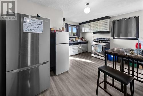 1157-1159 Paquette Street, Greater Sudbury, ON - Indoor Photo Showing Kitchen