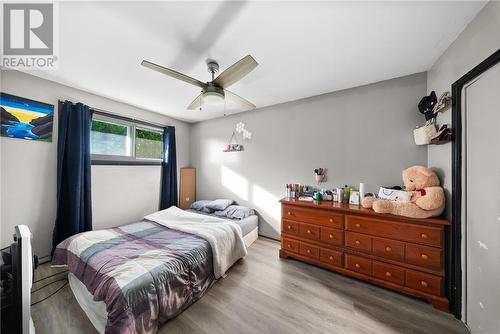 1157-1159 Paquette Street, Greater Sudbury, ON - Indoor Photo Showing Bedroom