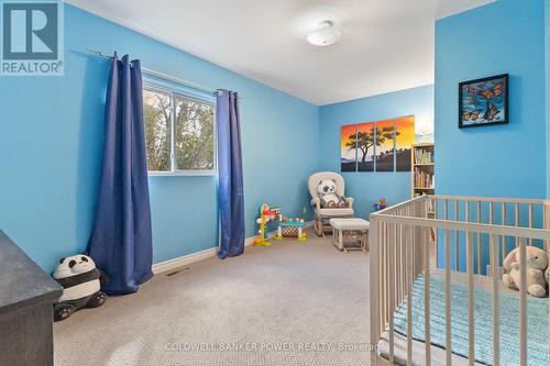 38 Barrett Crescent, London, ON - Indoor Photo Showing Bedroom