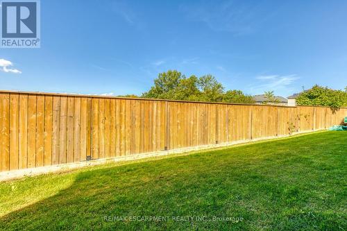 5 - 19 Picardy Drive, Hamilton, ON - Outdoor