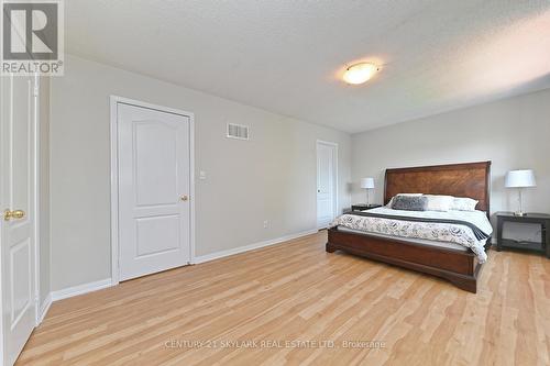 5640 Rosaline Road, Burlington, ON - Indoor Photo Showing Bedroom