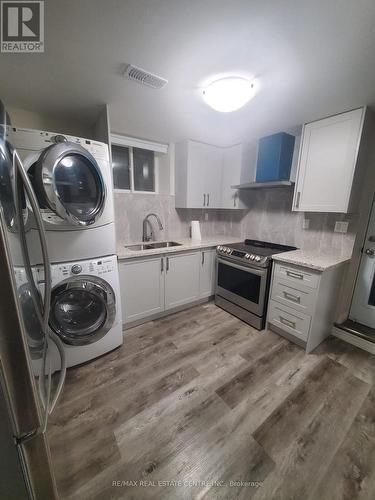 Bsmt - 5575 Whitehorn Avenue, Mississauga, ON - Indoor Photo Showing Laundry Room