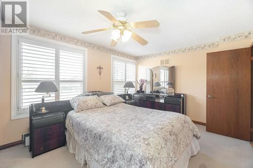 20 Pepperwood Place, Brampton, ON - Indoor Photo Showing Bedroom