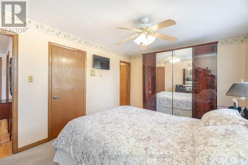 20 Pepperwood Place, Brampton, ON - Indoor Photo Showing Bedroom