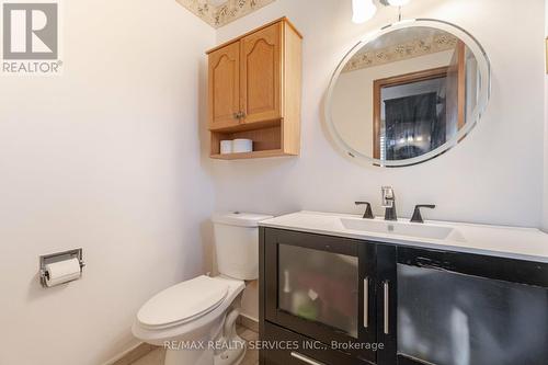 20 Pepperwood Place, Brampton, ON - Indoor Photo Showing Bathroom