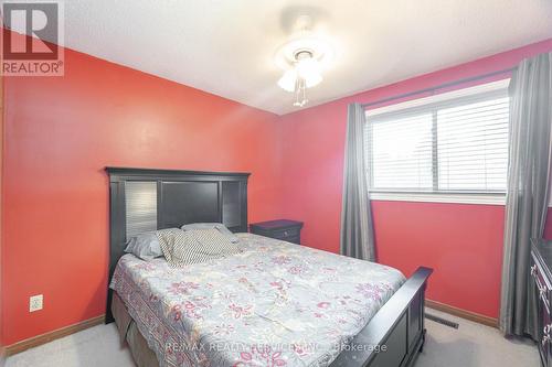 20 Pepperwood Place, Brampton, ON - Indoor Photo Showing Bedroom