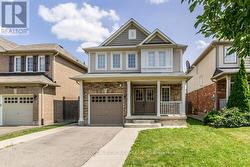 16 NEWPORT CRESCENT  Hamilton, ON L9A 0B3