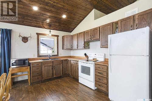 132 Marine Drive, Last Mountain Lake East Side, SK - Indoor Photo Showing Kitchen