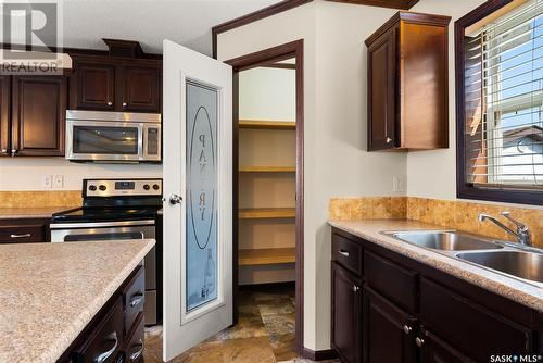 376 Keats Street, Southey, SK - Indoor Photo Showing Kitchen With Double Sink