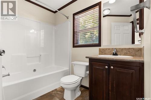 376 Keats Street, Southey, SK - Indoor Photo Showing Bathroom