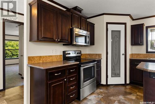 376 Keats Street, Southey, SK - Indoor Photo Showing Kitchen