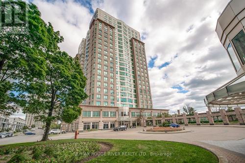 702 - 8 Lee Centre Drive, Toronto, ON - Outdoor With Facade