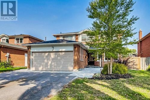 325 Buckingham Road, Newmarket, ON - Outdoor