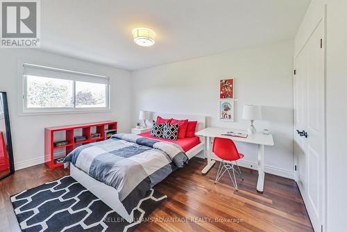 325 Buckingham Road, Newmarket, ON - Indoor Photo Showing Bedroom