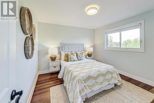 325 Buckingham Road, Newmarket, ON - Indoor Photo Showing Bedroom