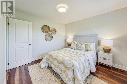 325 Buckingham Road, Newmarket, ON - Indoor Photo Showing Bedroom