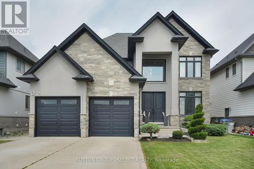 157 Jenna Drive, Strathroy-Caradoc (Ne), ON - Outdoor With Facade