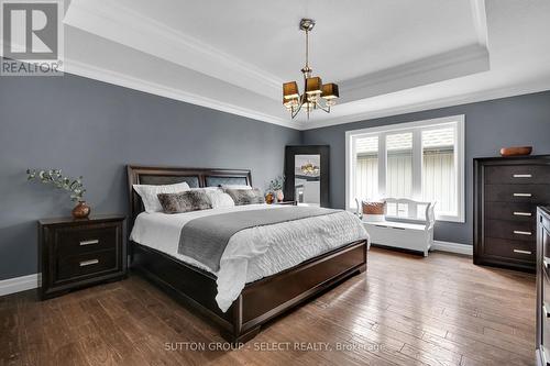 157 Jenna Drive, Strathroy-Caradoc (Ne), ON - Indoor Photo Showing Bedroom