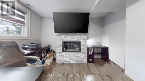 75 Fox Run, Barrie, ON - Indoor With Fireplace