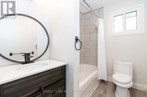 42 Fittons Road W, Orillia, ON - Indoor Photo Showing Bathroom