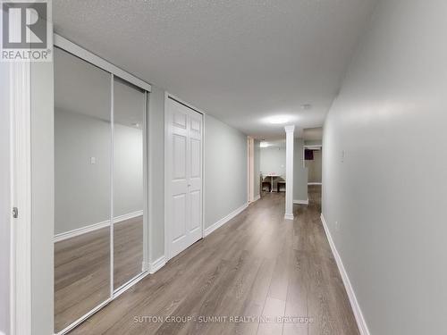 2555 Strathmore Crescent, Mississauga, ON - Indoor Photo Showing Other Room