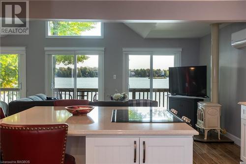 173 Macdonalds Road, Grey Highlands, ON - Indoor Photo Showing Dining Room